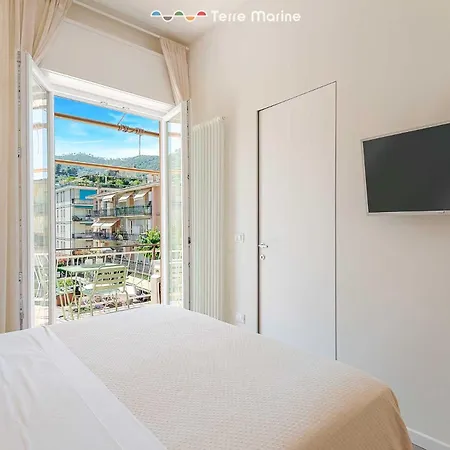 Isabella, Terre Marine 3*