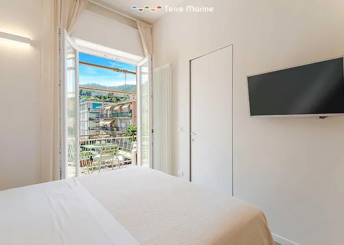 Isabella, Terre Marine 3*