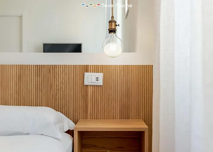 Isabella, Terre Marine 3*