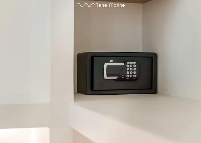 Isabella, Terre Marine